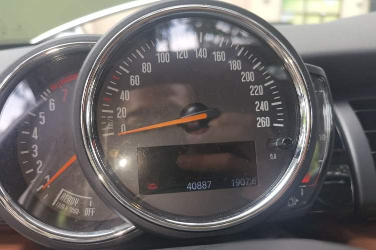 Used MINI 2021 1.5T ONE Five-Door Version Instrument Cluster