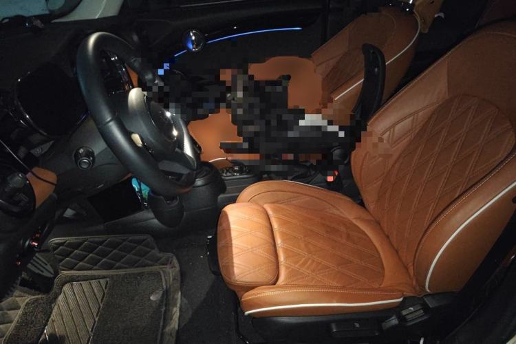 Used MINI 2021 1.5T COOPER Artist Left Front Seat