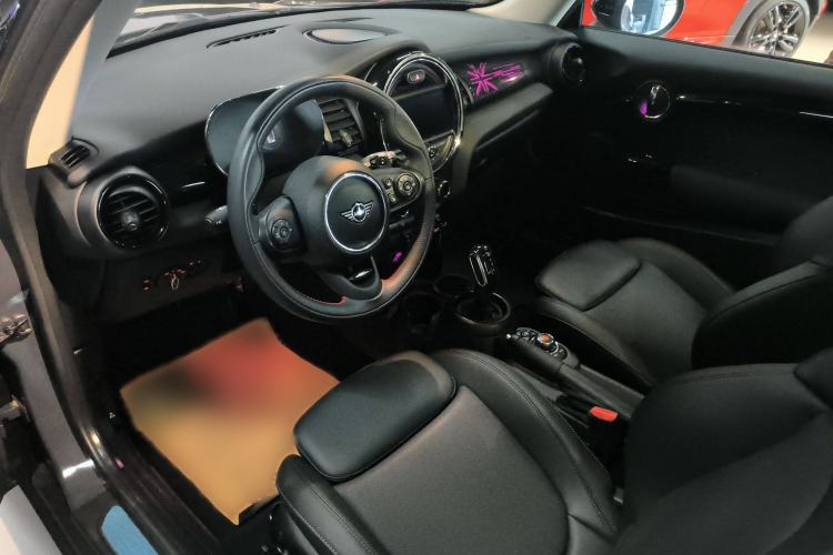 Used MINI 2021 2.0T COOPER S Classic Edition Interior 2