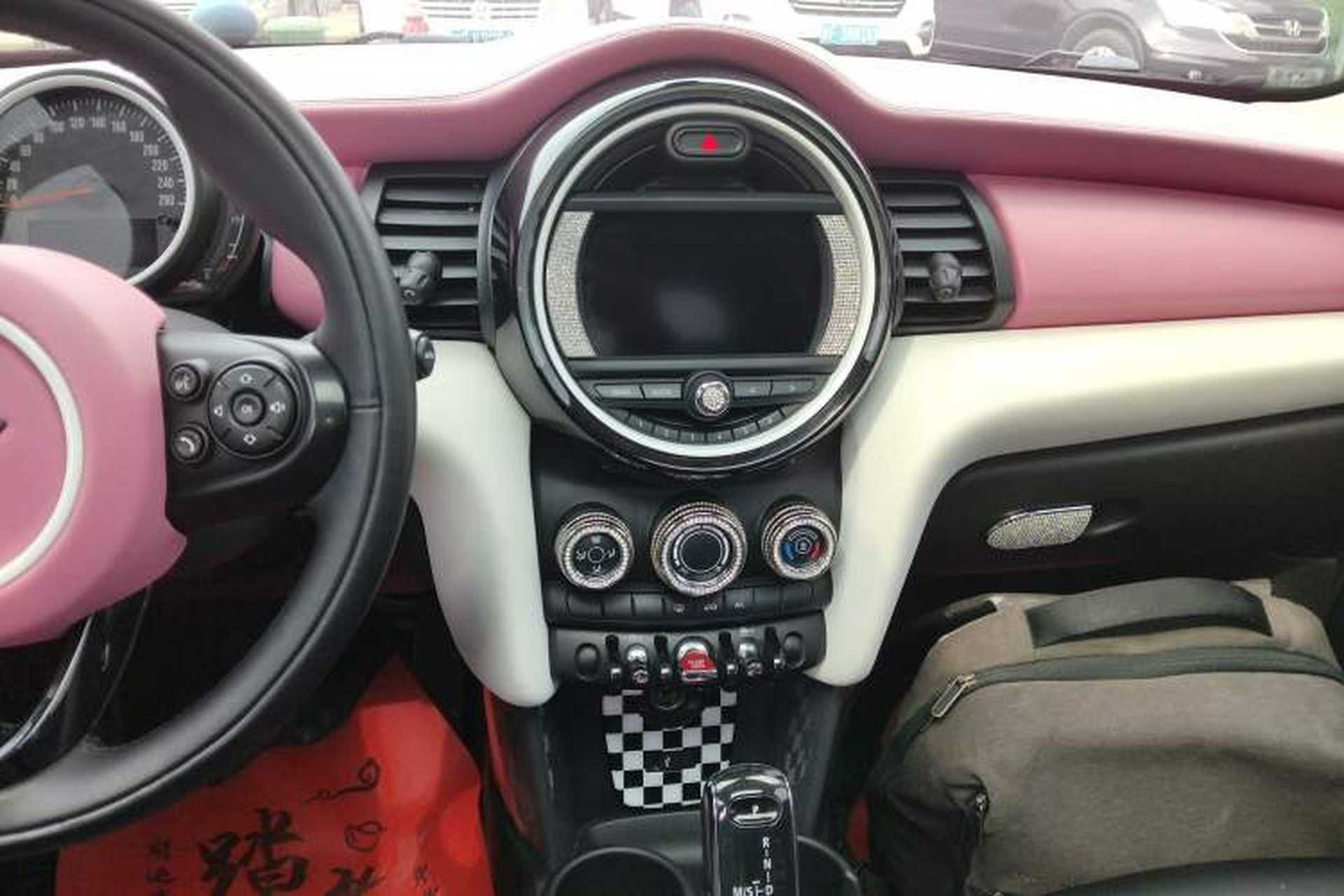 Used MINI 2021 1.5T ONE Five-Door Version Audio And AC Panel