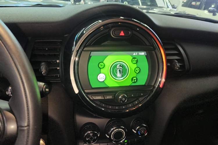 Used MINI 2021 1.5T ONE Audio And AC Panel
