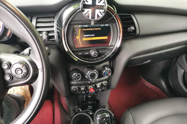 Used MINI 2021 1.5T ONE Five-Door Version Audio And AC Panel