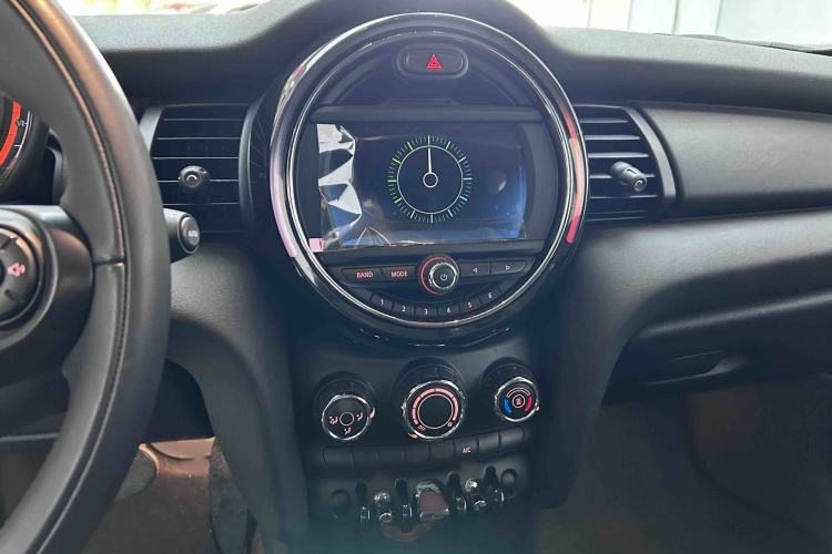 Used MINI 2021 1.5T ONE Audio And AC Panel