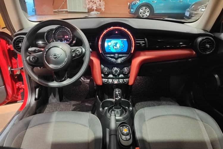 Used MINI 2021 1.5T ONE PLUS Center Console