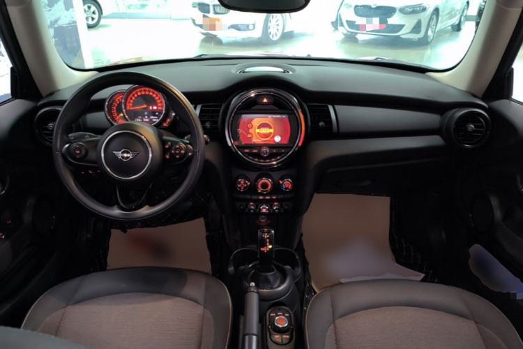 Used MINI 2021 1.5T ONE Center Console