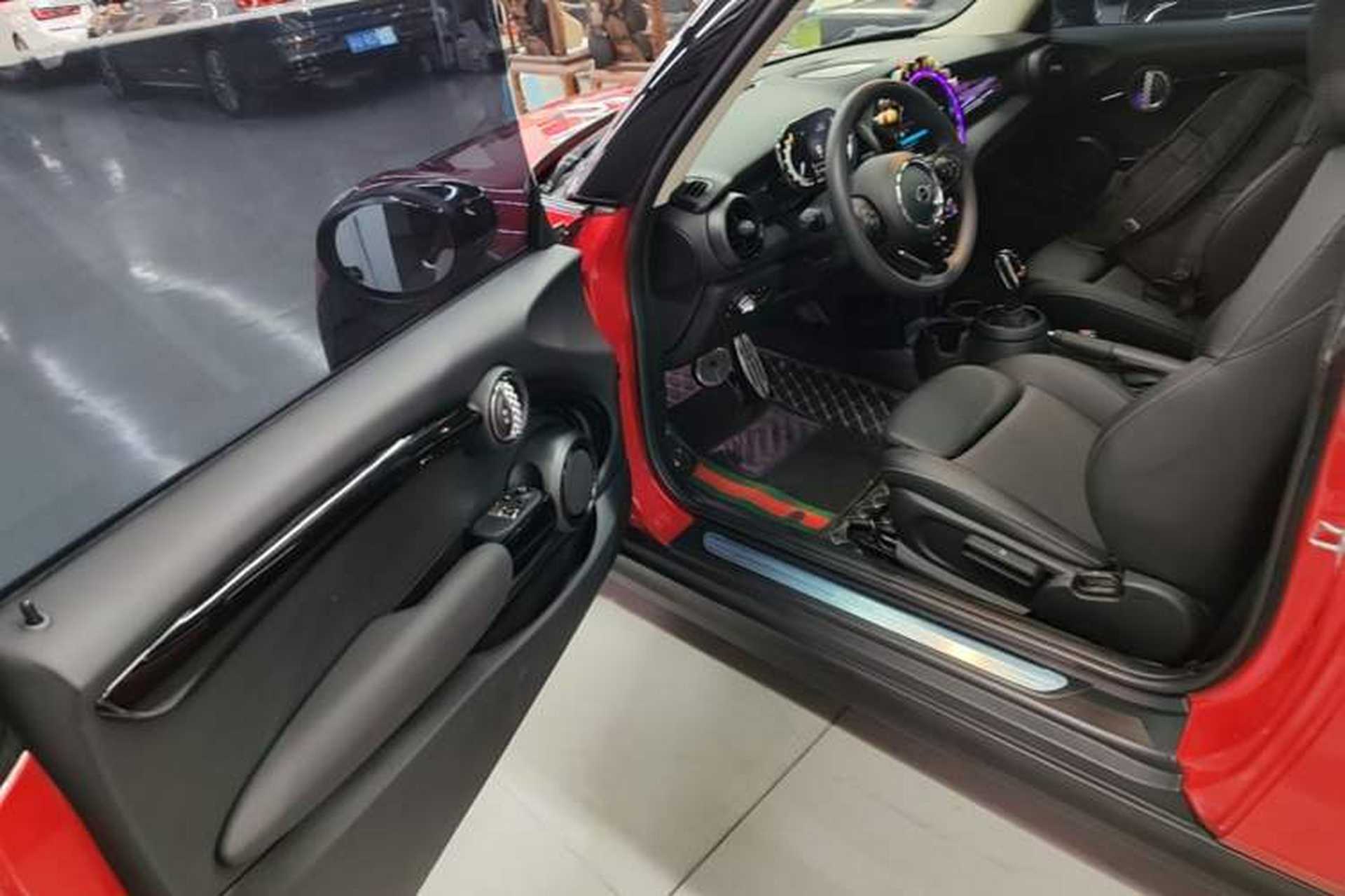 Used MINI 2021 1.5T COOPER Classic Edition Driver Seat