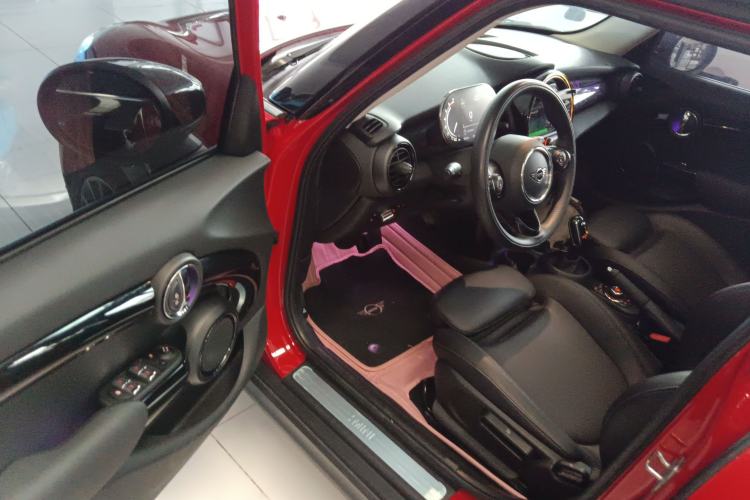 Used MINI 2021 1.5T COOPER Classic Edition Five-Door Version Driver Seat