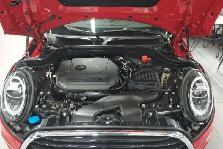 Used MINI 2021 1.5T COOPER Classic Edition Five-Door Version Engine Bay