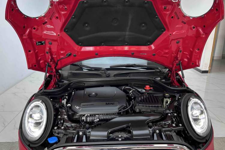 Used MINI 2021 1.5T ONE Engine Bay