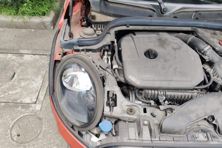 Used MINI 2021 1.5T ONE Engine Bay Right
