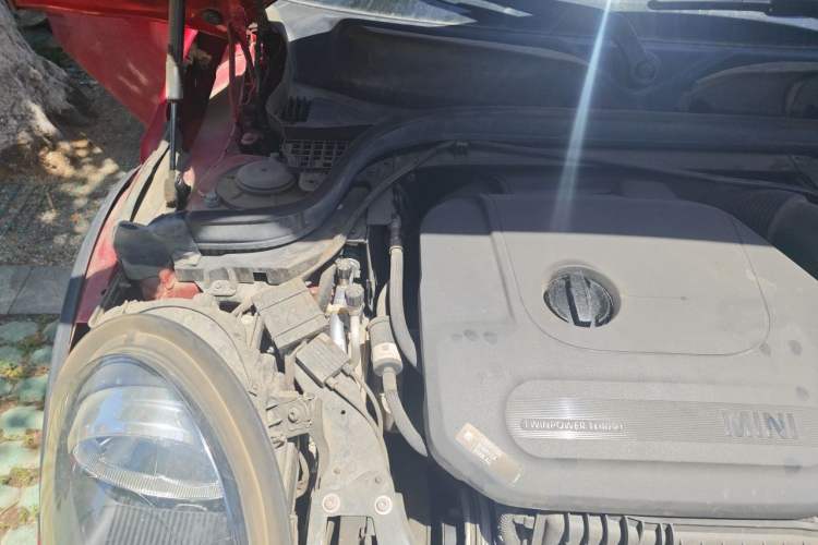Used MINI 2021 1.5T ONE Engine Bay Right