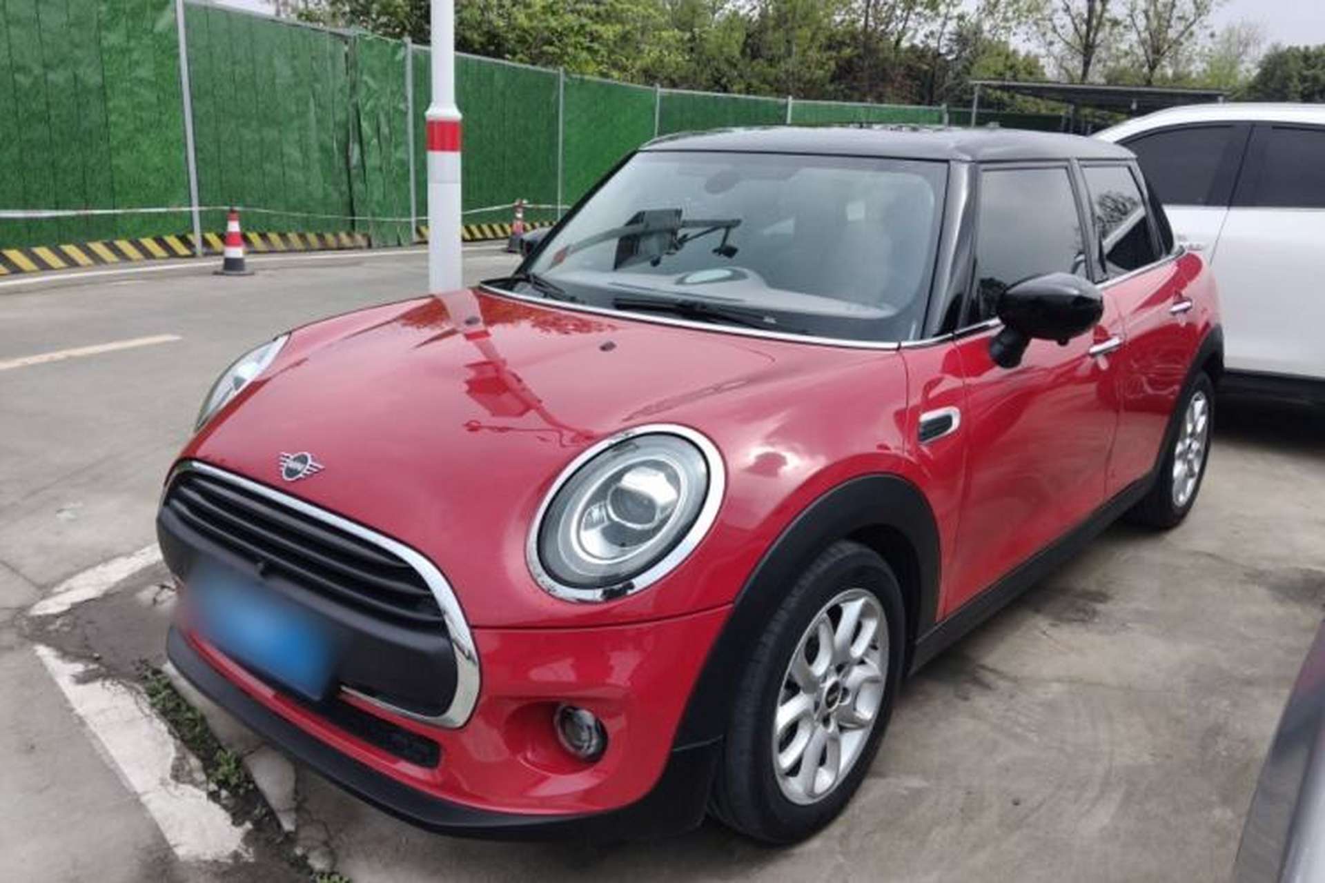 Used MINI 2021 1.5T ONE Five-Door Version Front Left 45 Deg