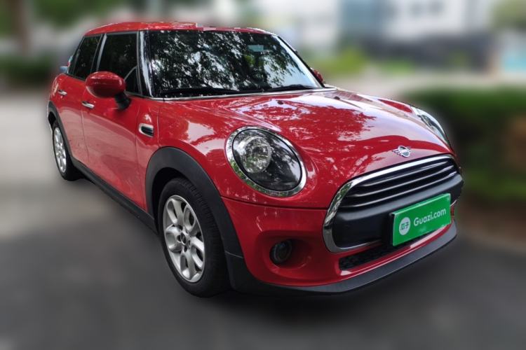 Used MINI 2021 1.5T ONE Five-Door Version Front Right 45 Deg