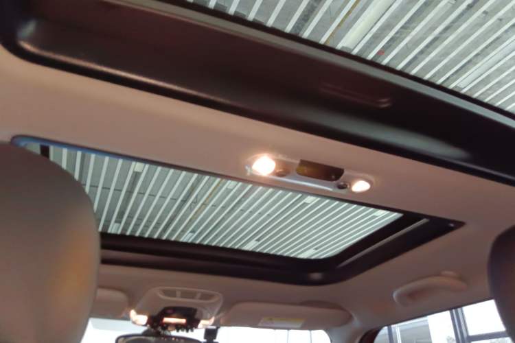 Used MINI 2021 1.5T COOPER Classic Edition Five-Door Version Headliner