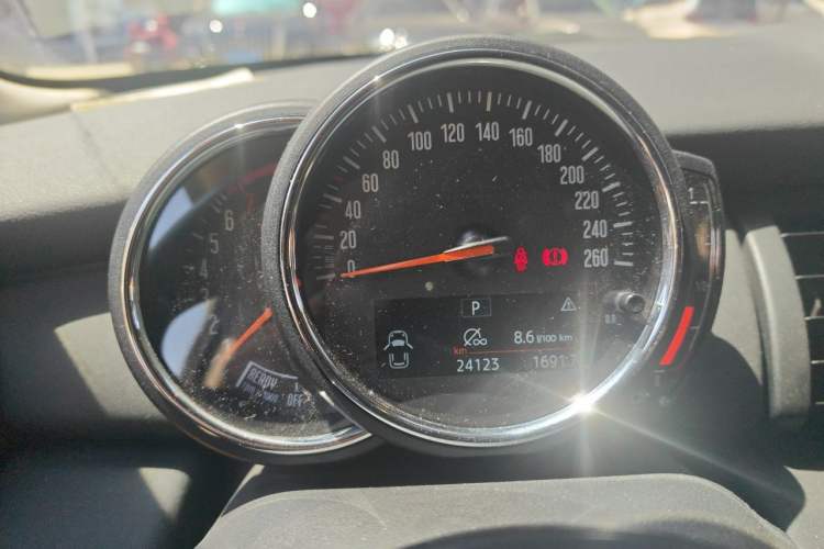 Used MINI 2021 1.5T ONE Instrument Cluster