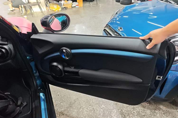 Used MINI 2021 2.0T COOPER S CABRIO Sidewalk Interior 1