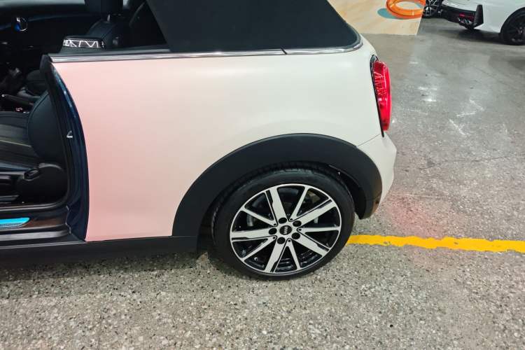 Used MINI 2021 2.0T COOPER S CABRIO Sidewalk Interior 6