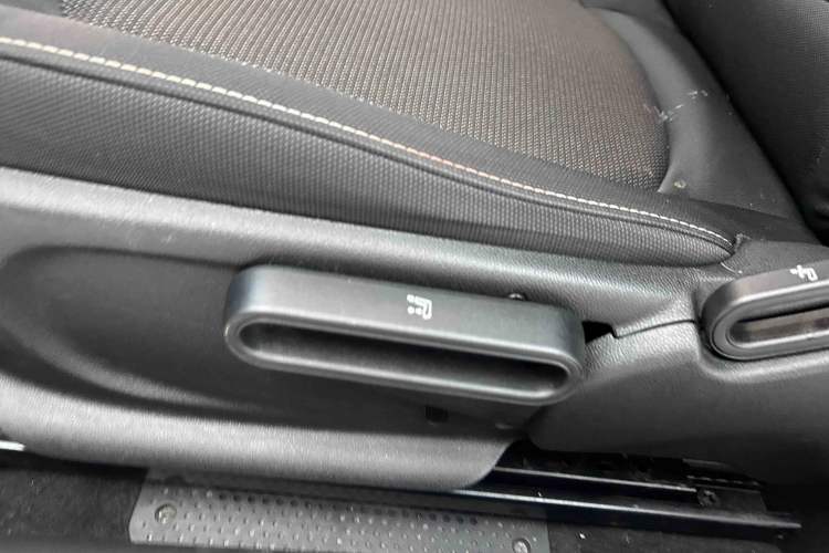 Used MINI 2021 1.5T ONE Interior 7