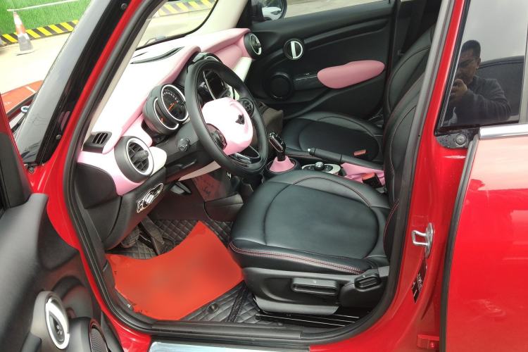 Used MINI 2021 1.5T ONE Five-Door Version Left Front Seat