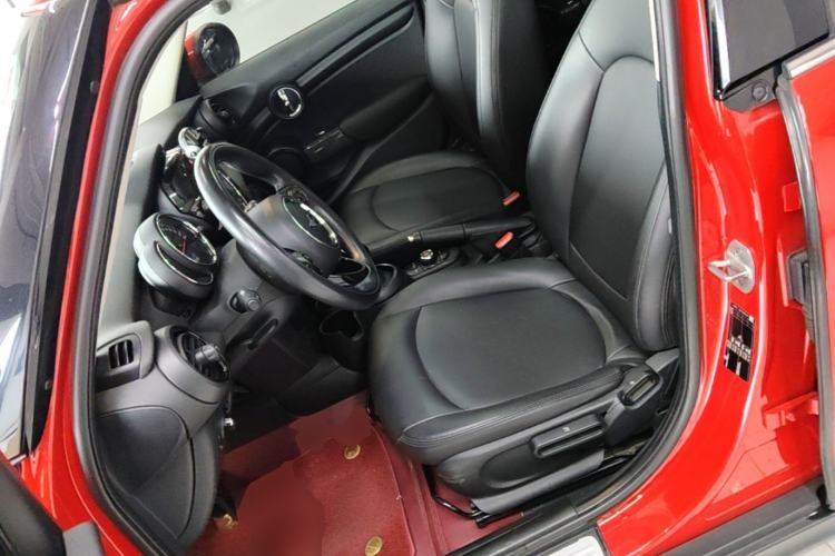 Used MINI 2021 1.5T ONE Five-Door Version Left Front Seat
