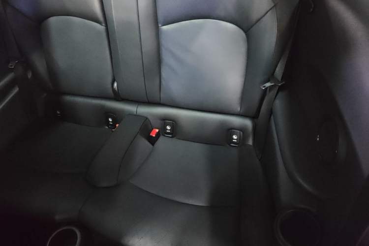 Used MINI 2021 1.5T COOPER Artist Left Rear Seat