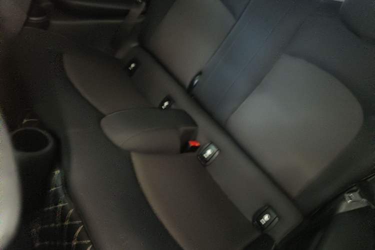 Used MINI 2021 1.5T ONE Left Rear Seat