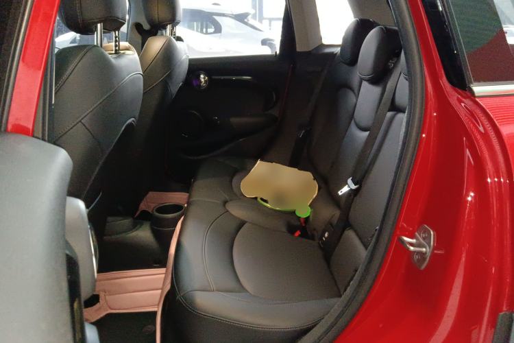 Used MINI 2021 1.5T COOPER Classic Edition Five-Door Version Left Rear Seat