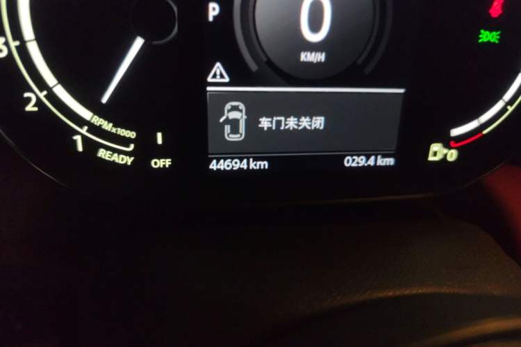 Used MINI 2021 1.5T COOPER Artist Odometer Close Up
