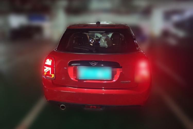 Used MINI 2021 1.5T COOPER Classic Edition Five-Door Version Rear