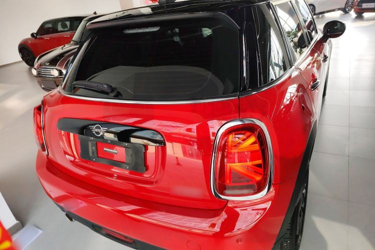 Used MINI 2021 1.5T COOPER Classic Edition Five-Door Version Rear