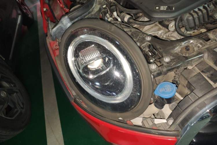 Used MINI 2021 1.5T COOPER Classic Edition Five-Door Version Right Front Headlight