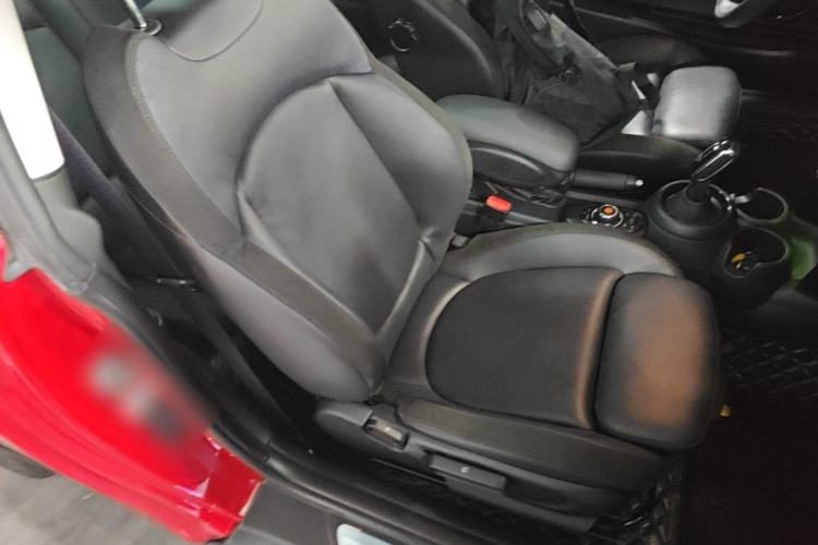 Used MINI 2021 1.5T COOPER Artist Right Front Seat