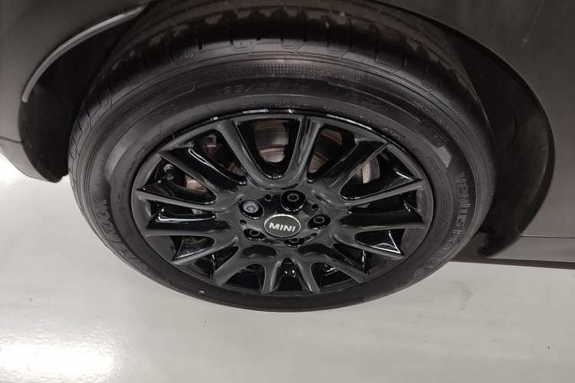 Used MINI 2021 1.5T COOPER Classic Edition Right Rear Wheel Hub