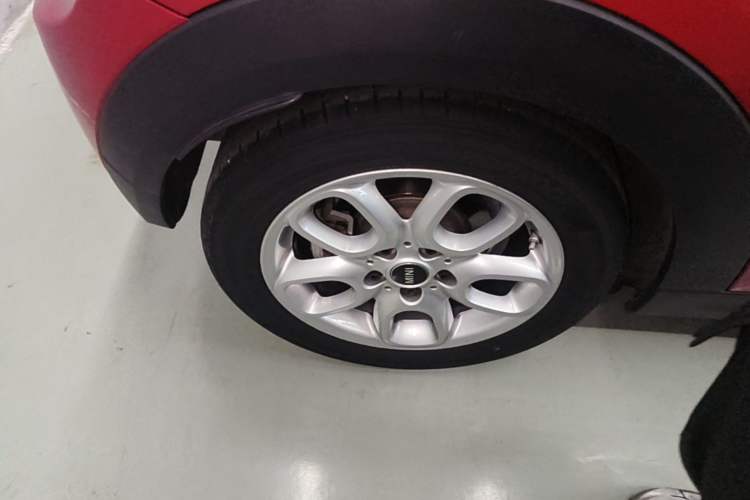 Used MINI 2021 1.5T ONE Right Rear Wheel Hub