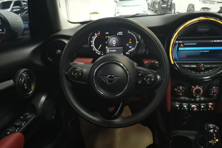 Used MINI 2021 1.5T COOPER Classic Edition Five-Door Version Steering Wheel