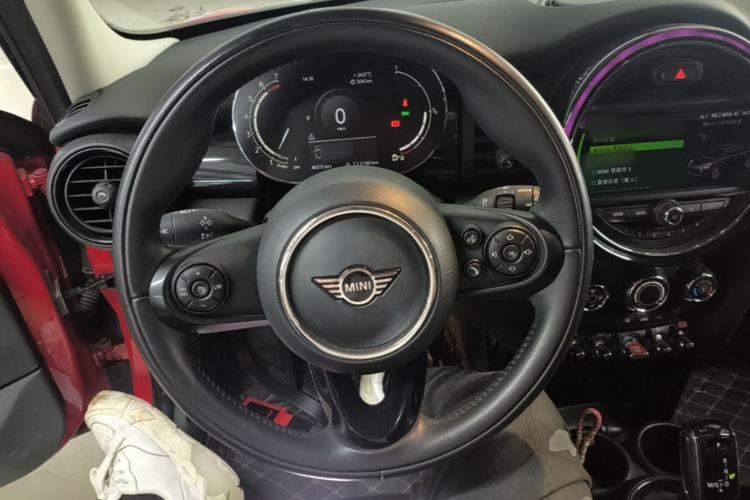 Used MINI 2021 1.5T COOPER Classic Edition Five-Door Version Steering Wheel