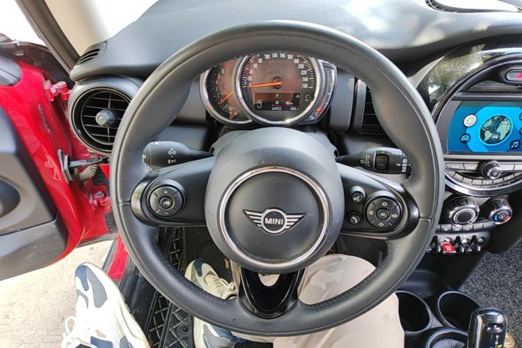 Used MINI 2021 1.5T ONE Steering Wheel