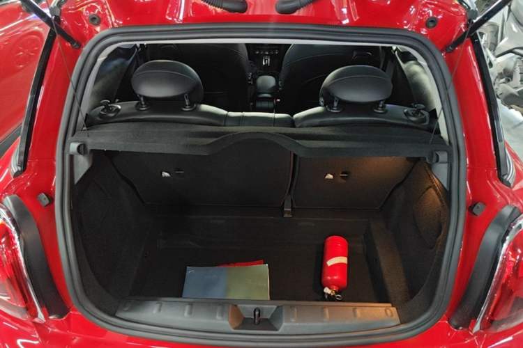 Used MINI 2021 1.5T COOPER Artist Trunk