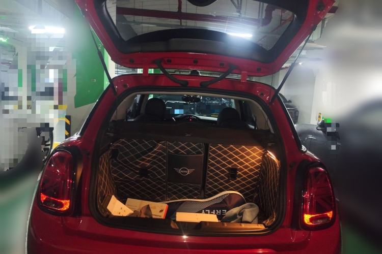 Used MINI 2021 1.5T COOPER Artist Trunk