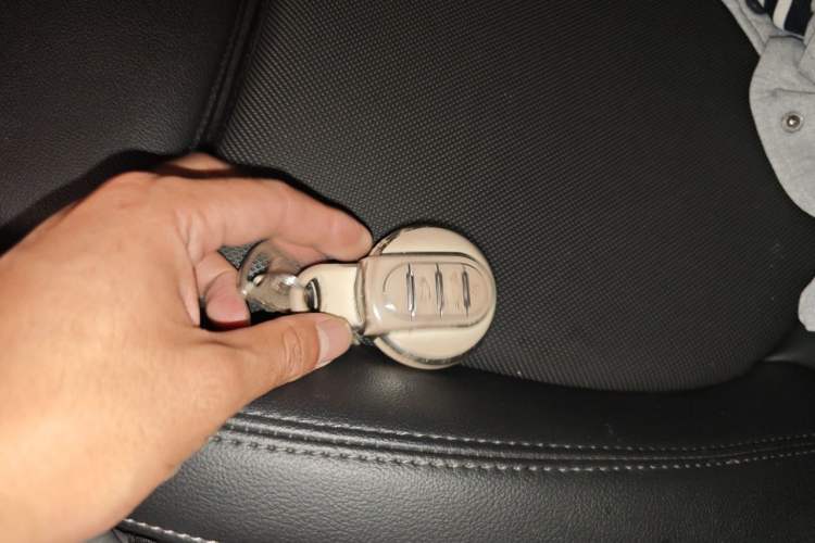 Used MINI 2021 1.5T COOPER Classic Edition Five-Door Version Vehicle Key