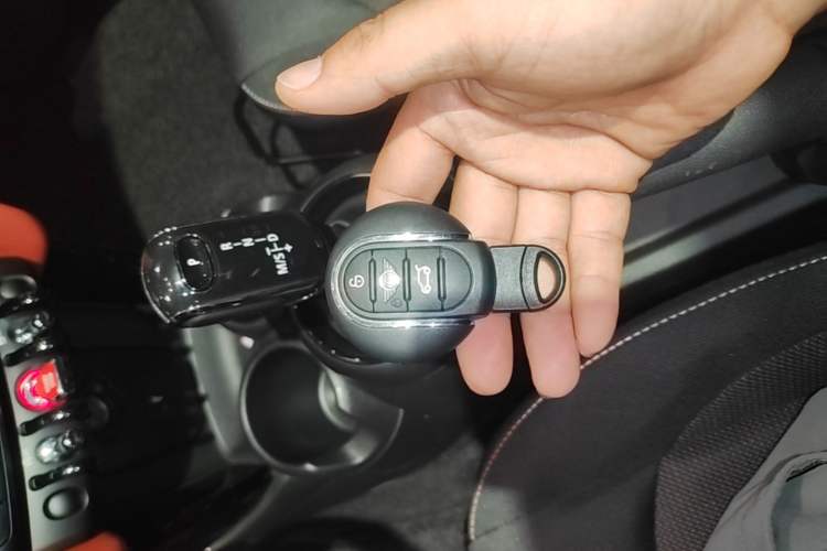 Used MINI 2021 1.5T ONE PLUS Vehicle Key