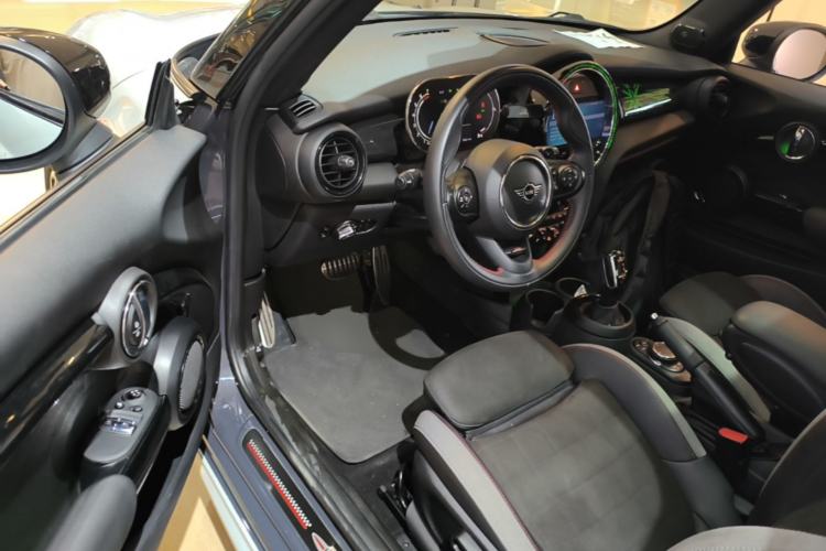 Used MINI 2021 2.0T COOPER S Racing Driver Driver Seat