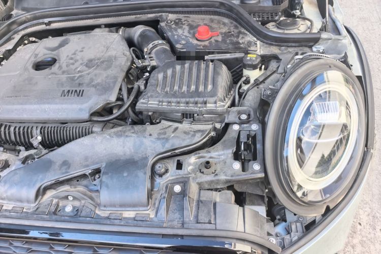 Used MINI 2021 2.0T COOPER S Classic Edition Engine Bay Left