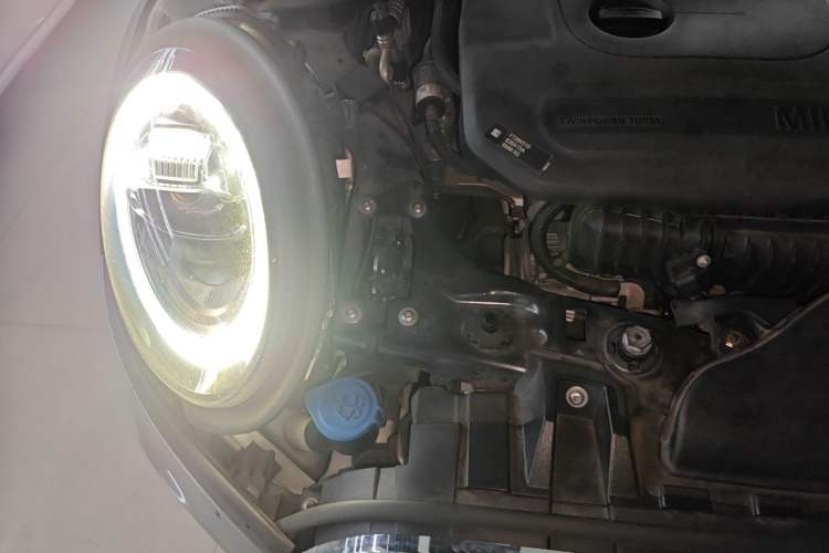 Used MINI 2021 1.5T COOPER Artist Five-Door Edition Engine Bay Right