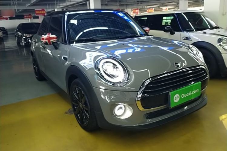 Used MINI 2021 1.5T COOPER Artist Five-Door Edition Front Right 45 Deg