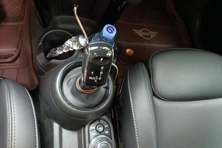 Used MINI 2021 2.0T COOPER S Artist Gear Lever