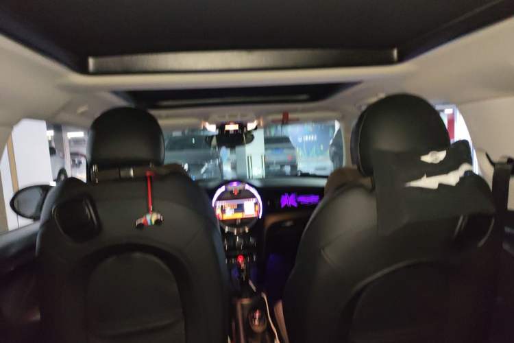 Used MINI 2021 1.5T COOPER Classic Edition Headliner