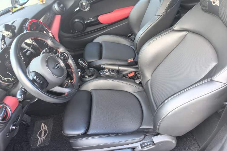 Used MINI 2021 2.0T COOPER S Classic Edition Left Front Seat