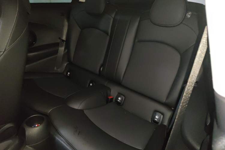 Used MINI 2021 1.5T COOPER Classic Edition Left Rear Seat
