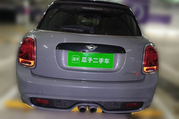 Used MINI 2021 2.0T COOPER S Classic Edition Five-Door Model Rear
